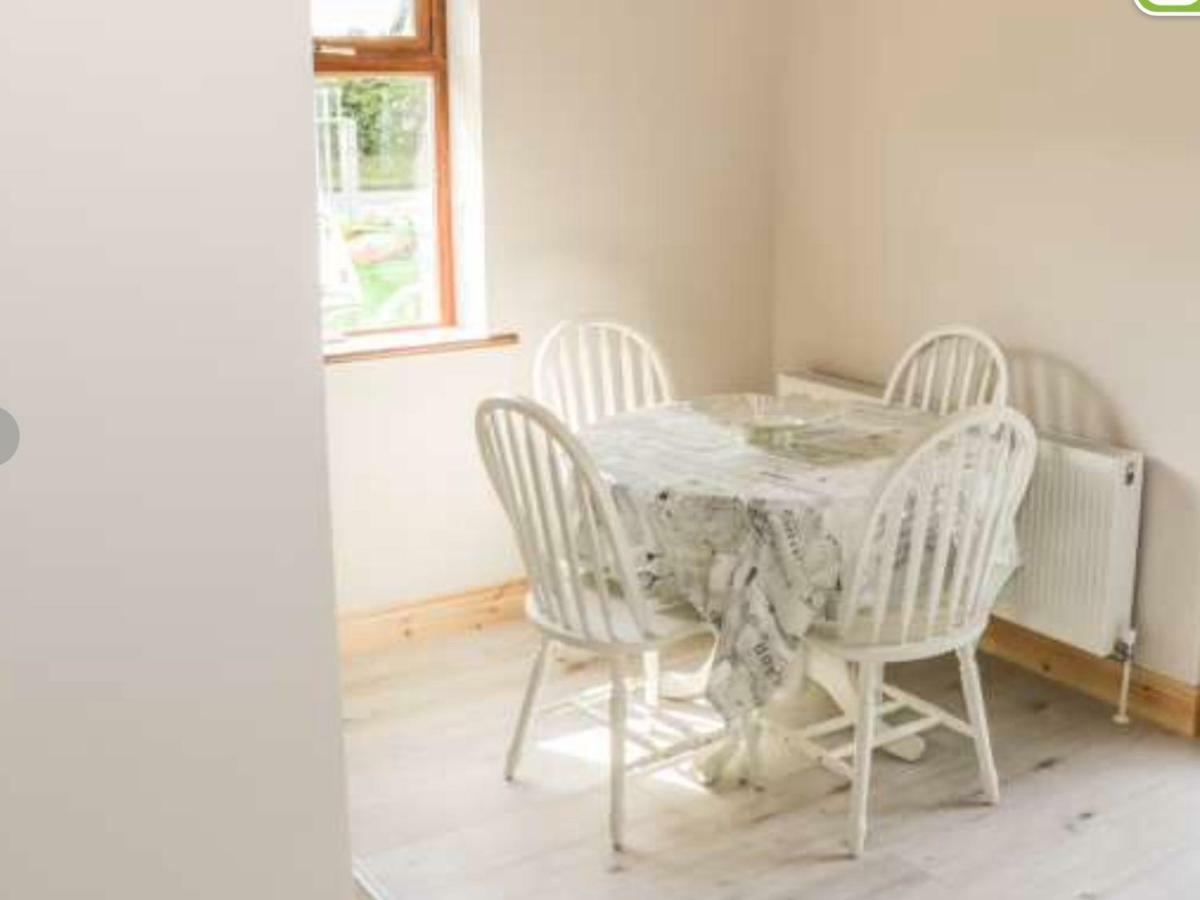Reek View - Two Bedroom Cottage ويستبورت المظهر الخارجي الصورة
